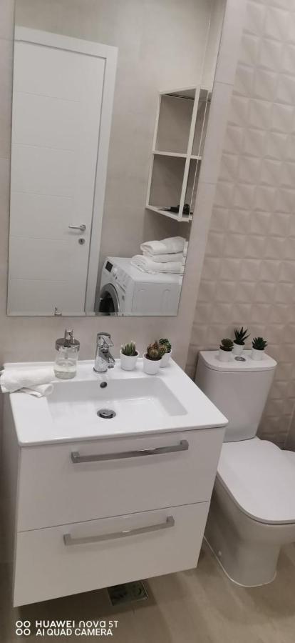 Appartement Mia!! Self Check-In!! à Bucarest Extérieur photo
